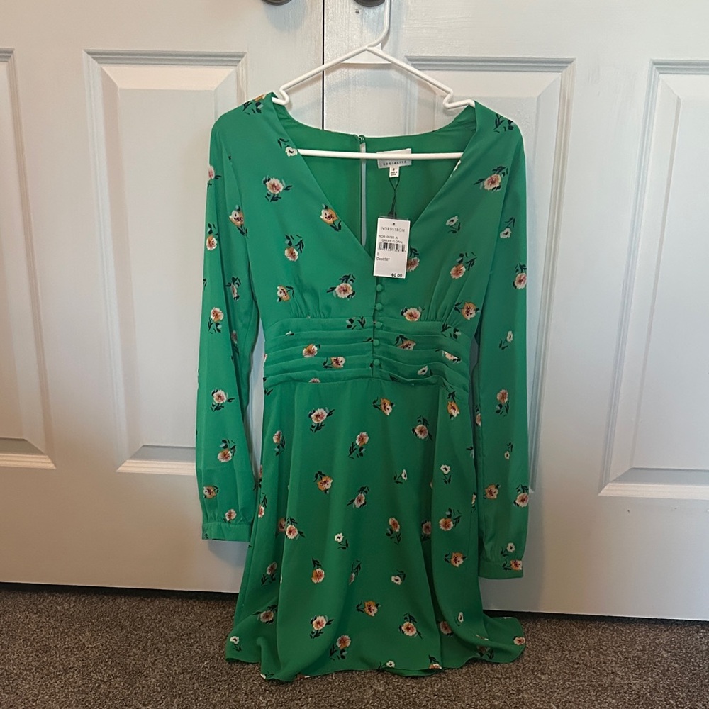 Socialite Green Floral Midi Dress